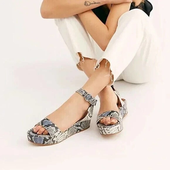 Free People Shoes - Free People Paris Flatform Sandal Strap Snakeskin Print Platform Open To…